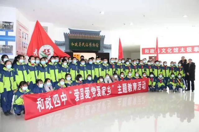 农村大妈卖“独门手艺”,10元一份,一天限量一锅,顾客争相购买