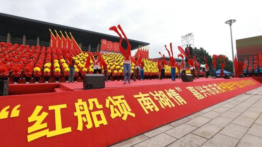 小猫钓鱼游戏龙王版有船